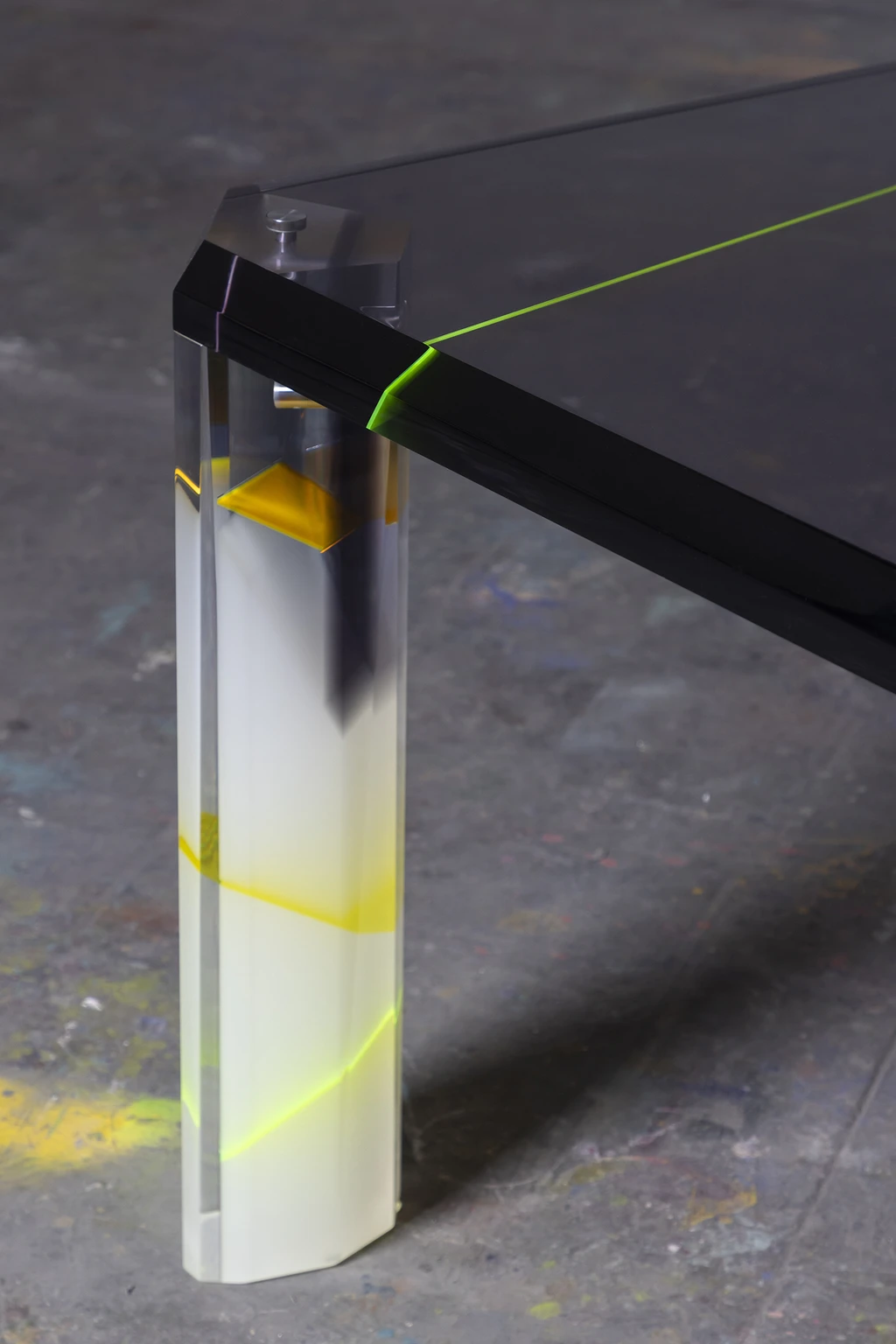 DA Flare Dining table ph Federica Lissoni 7